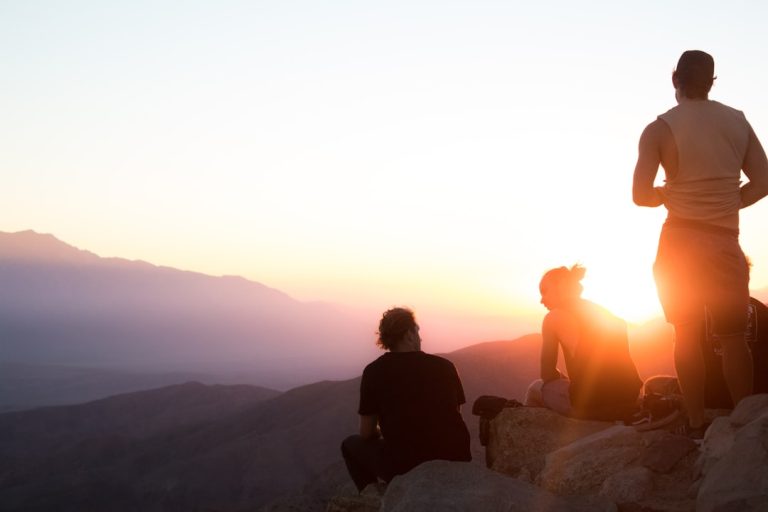 Luxury vs. Affordable: Crafting Your Ideal Travel Experience